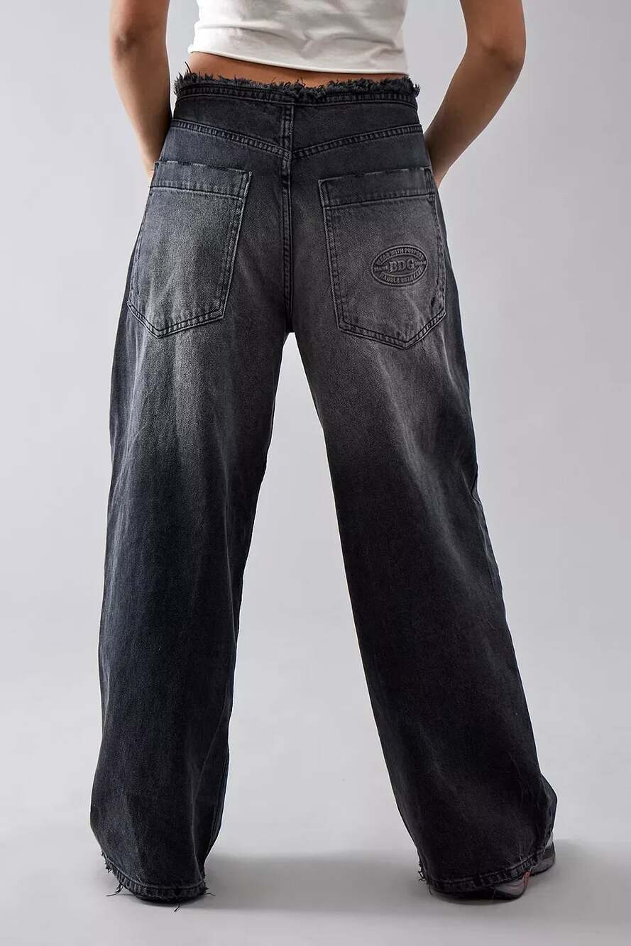 BDG Black Raw Hem Jaya Baggy Jeans Size 27in - Picture 2 of 9